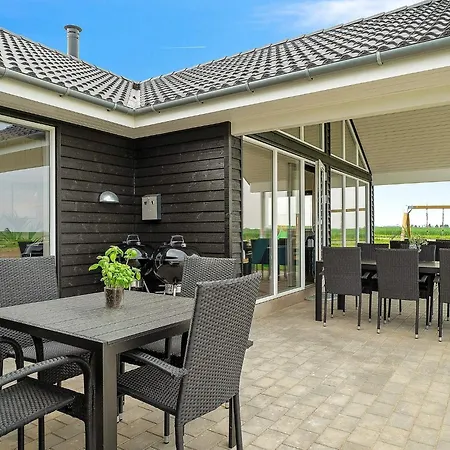 בית נופש 18 Person In בוגנזה